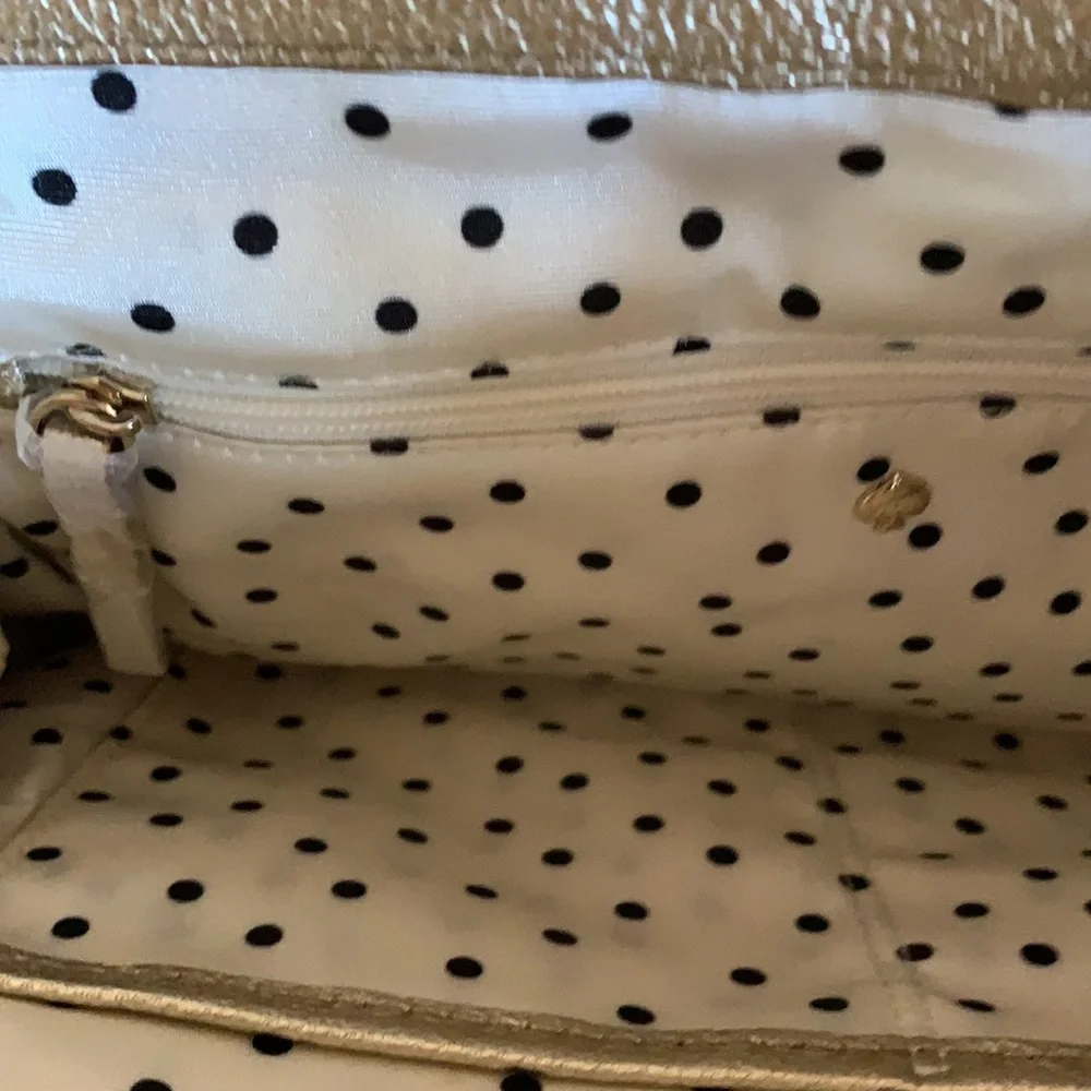 Kate spade gold‎ metallic bow purse. Never used. Retail 298